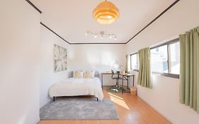 住吉メリー4階建戸建て 最大14人まで! 住吉大社徒歩圏内 梅田奈良関空まで直行